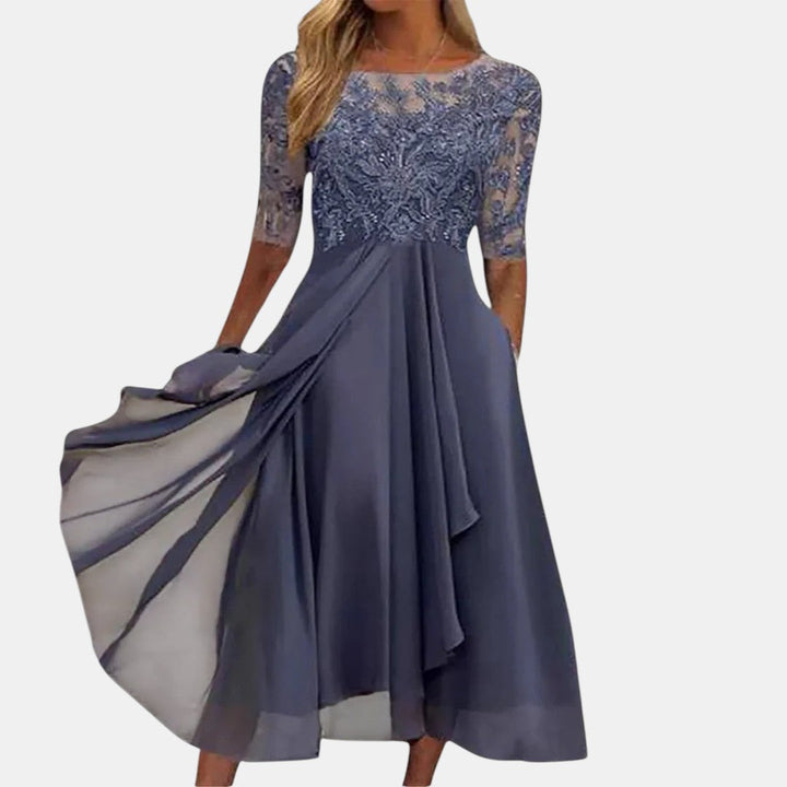 Rhonda™ | Elegáns Csipke Ruha