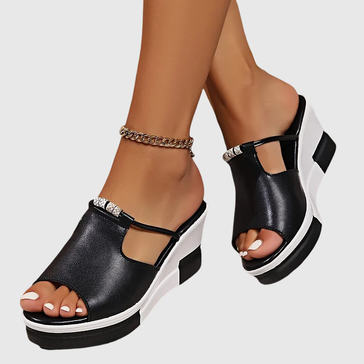 Ronya – Kényelmes Wedge Szandálok